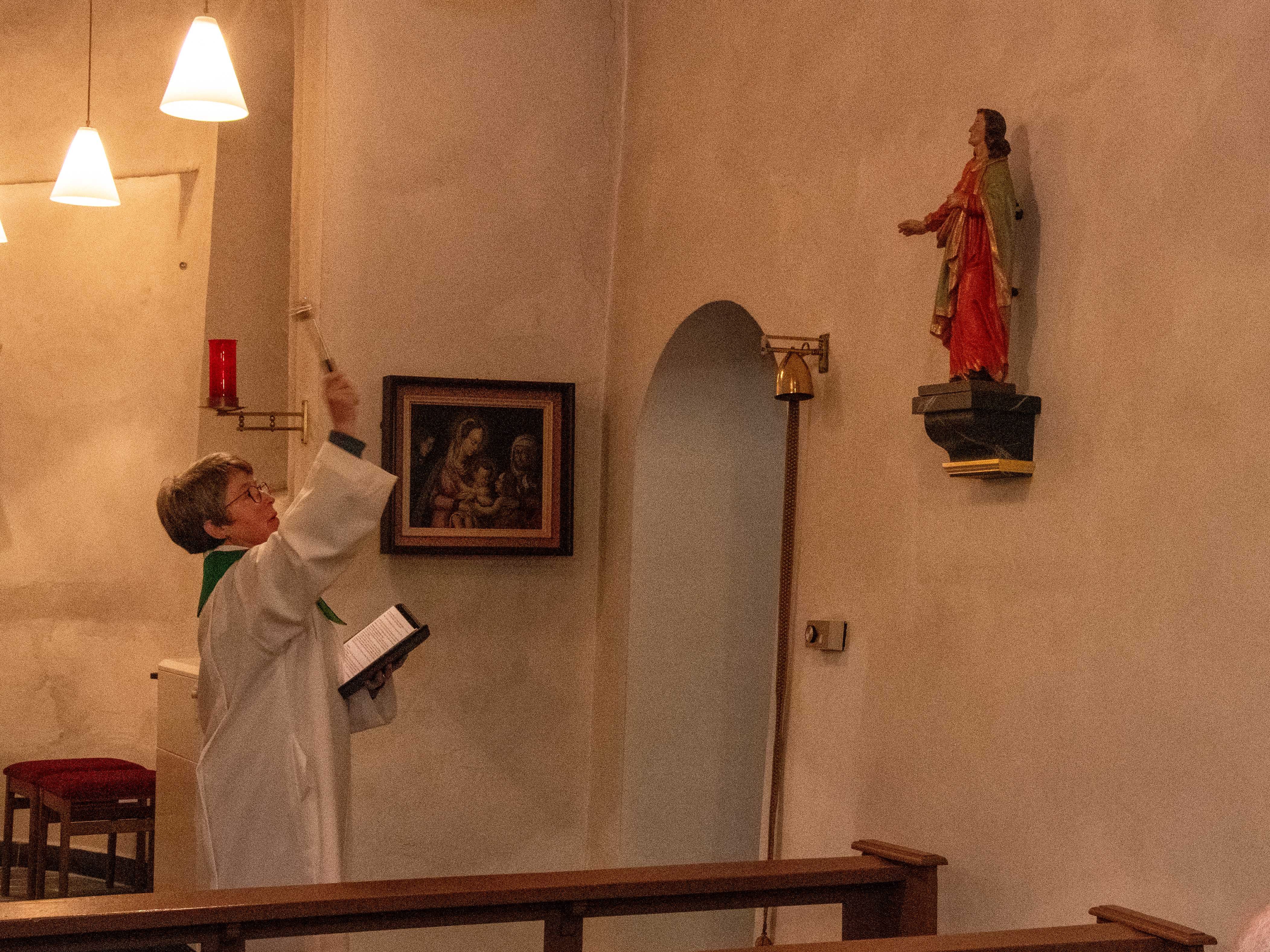 Johannesfigur in der Kapelle Obersalwey