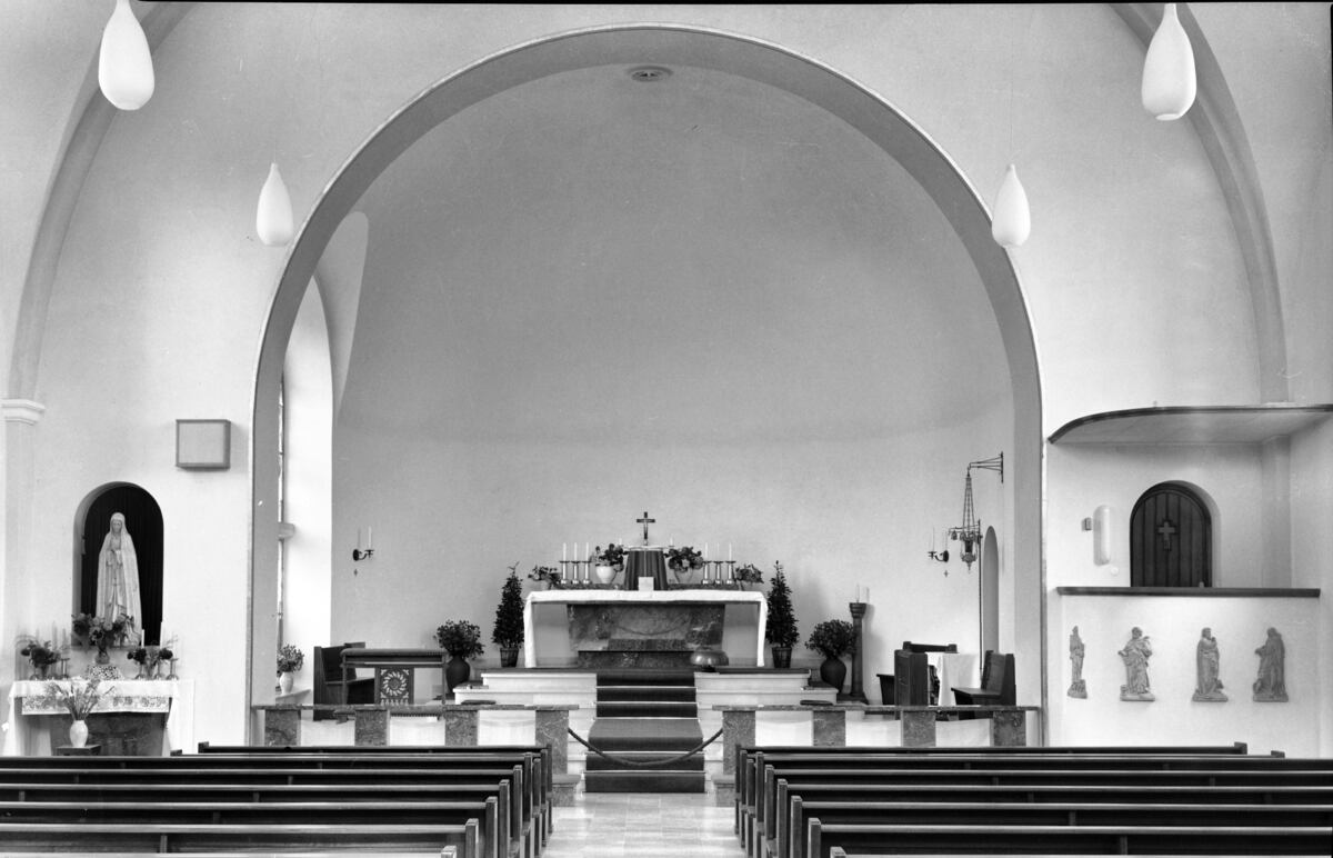 Neue Kirche Altar
